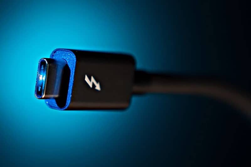 Read more about the article Anunciado oficialmente o USB4 – Suporte de até 40Gbps de transferência , energia e exibição